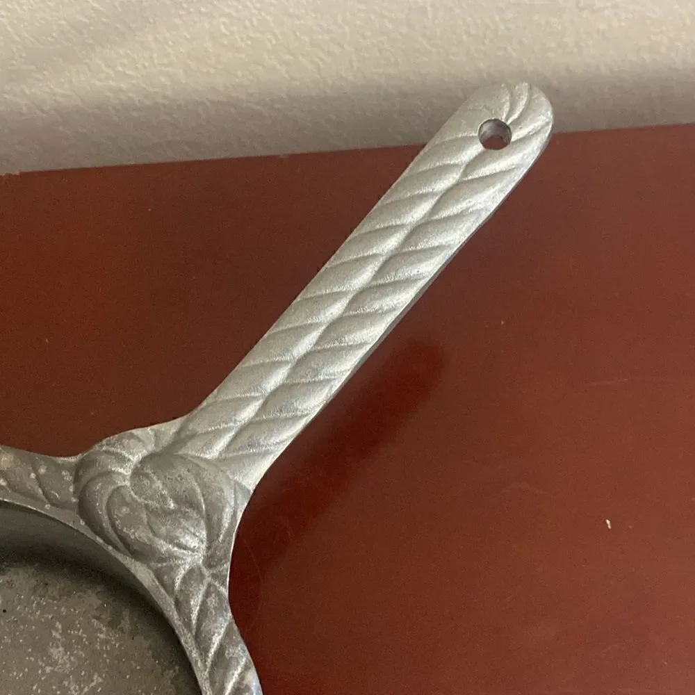 Rare Wilton Armetale Pewter Rope Design 1 qt Sauce Pan Pot Gourmet Cookware EUC